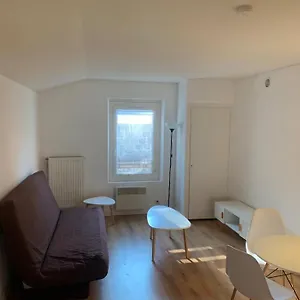  Appartement Studio Terrasse Parking France